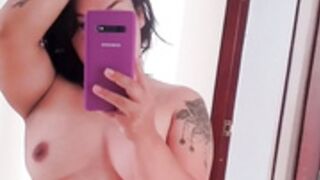 Lalablack1_ mirror selfie