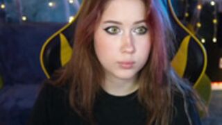 Kira0541 - Misty 34- Hula hoop