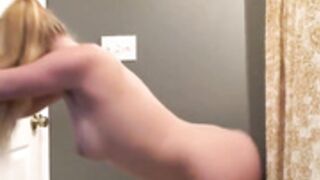 Reddit Girl Rides Wall