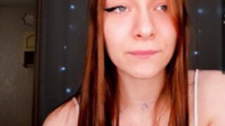 Teen sloppy - Deepthroating fingers, spit play