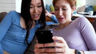 AliceOnCam | LucyMochi Horny Tinder Swipe