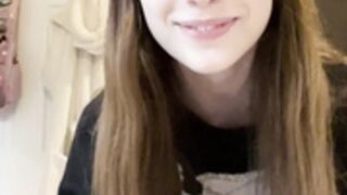 Soogsx Trys On Underwear Onlyfans