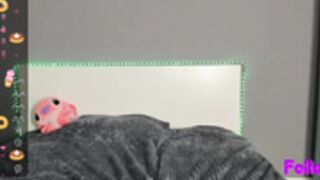betsiebunny (ellen)