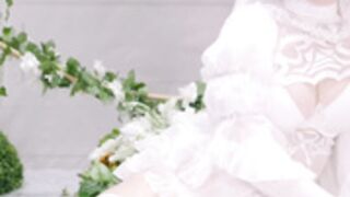 Lana rain - 2b bride cosplay