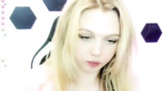 small_blondee 2023-03-21