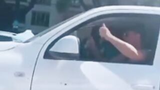 Argentina se desnuda en festejos