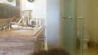rosa acosta bath tub