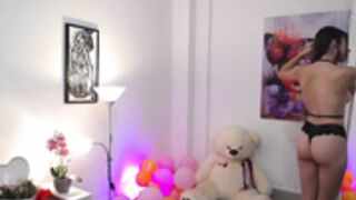 Aiixa_ 002 nude public cam