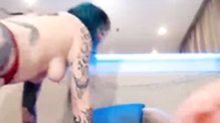 Aby_Frost and Effy_Fly 23-04-08 public cumshow