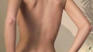 Littlemiss_Kira naked glitter