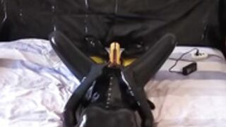 Kigurumi Trans Testing Her New Fucking Machine