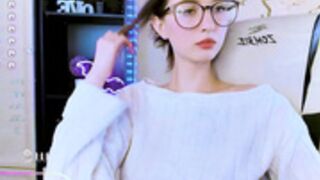 shirleywatson  2023-04-09  austere looking tall cunt