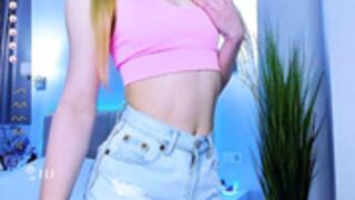 lovely__alisa rarely naked but not a zero chance