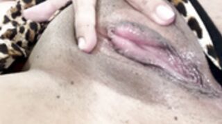 Missniley Onlyfans Pussy masturbation and fingering