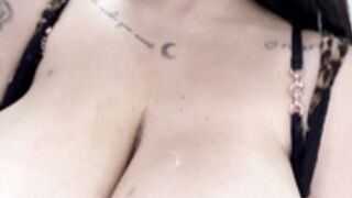 Missniley Onlyfans Pussy masturbation and fingering