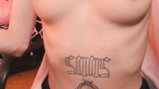 lilypa1mer boobs