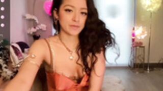 FunSizedGal  20230410 1