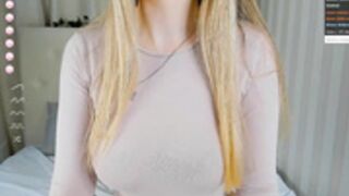 Jananate in a wet bodysuit on 7 April 2023