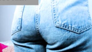 elliy_coy MASSIVE Bosom and hairy pube, nice