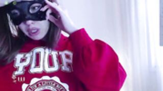 Lolli-Popa  2023-04-06   tits mask