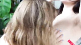 Ray_gonewild lesbian pussy licking