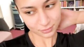 Swedish Yasmiine flashing and tit play in libery