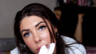 Angelique Asmr custom vid