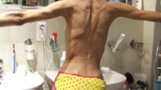 anorexic Inna 8t00135