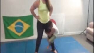 Amazon Anya vs tiny man