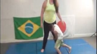 Amazon Anya vs tiny man