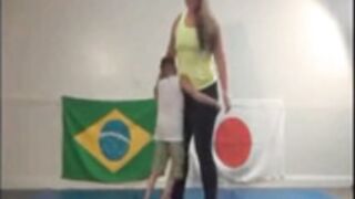 Amazon Anya vs tiny man