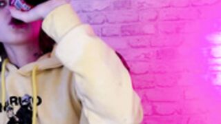 2022-04-11 Cristal__Fox nude dance