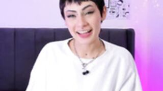 molly-fly VIP dildo masturbation show