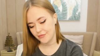 janett-marshall VIP dildo masturbation show