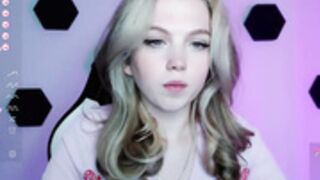 small_blondee 2023-03-28