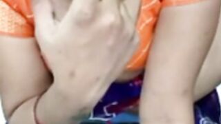 Geeta Bhabhi ki saheli ki mast chut