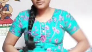 Tamil - Amateur Desi Showing