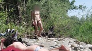 GentlyPerv - Flashing lady at nudist beach