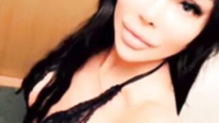 Swedish slut Helena show off her toned body