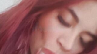 Vale Gut haciendo un oral (2)