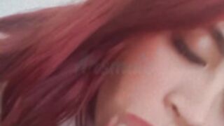 Vale Gut haciendo un oral (2)