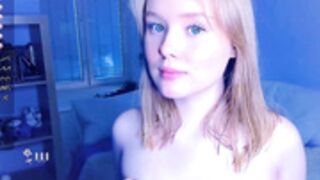 sun_shiiine 2023-04-19 ever so slightly topless + bum