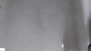 SweetBoo - domi cum in the shower