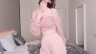 christine_bae (new girl) teasing and oops