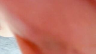 Youtuber AshtynSommer 24