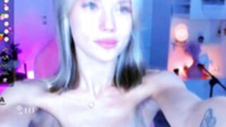 stefanie_collins Chairs're detrimental 4 stream content