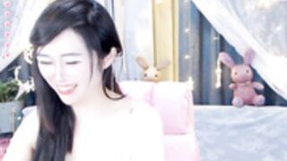 Angelcam_ XiaoXiao-smiles-1
