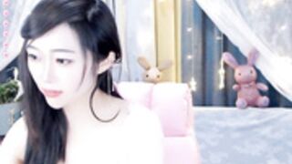 Angelcam_ XiaoXiao-smiles-1