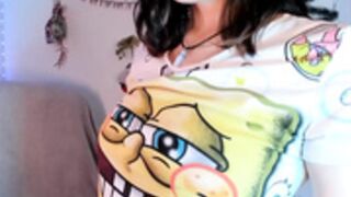 sammysammy_ sexy ass latina with spongebob t-shirt