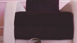 AnnaLeroy getting ready in heels